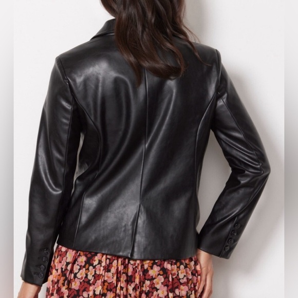 Evereve High Line Faux Vegan Leather Black Blazer Jacket Size Small - Picture 6 of 11